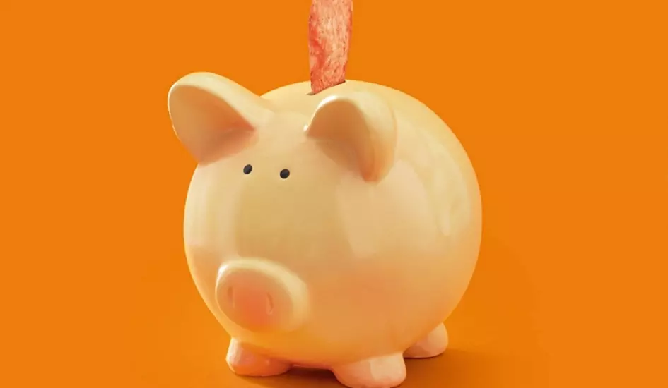 piggy bank representing the benefits of enabling deposits and advanced payment options